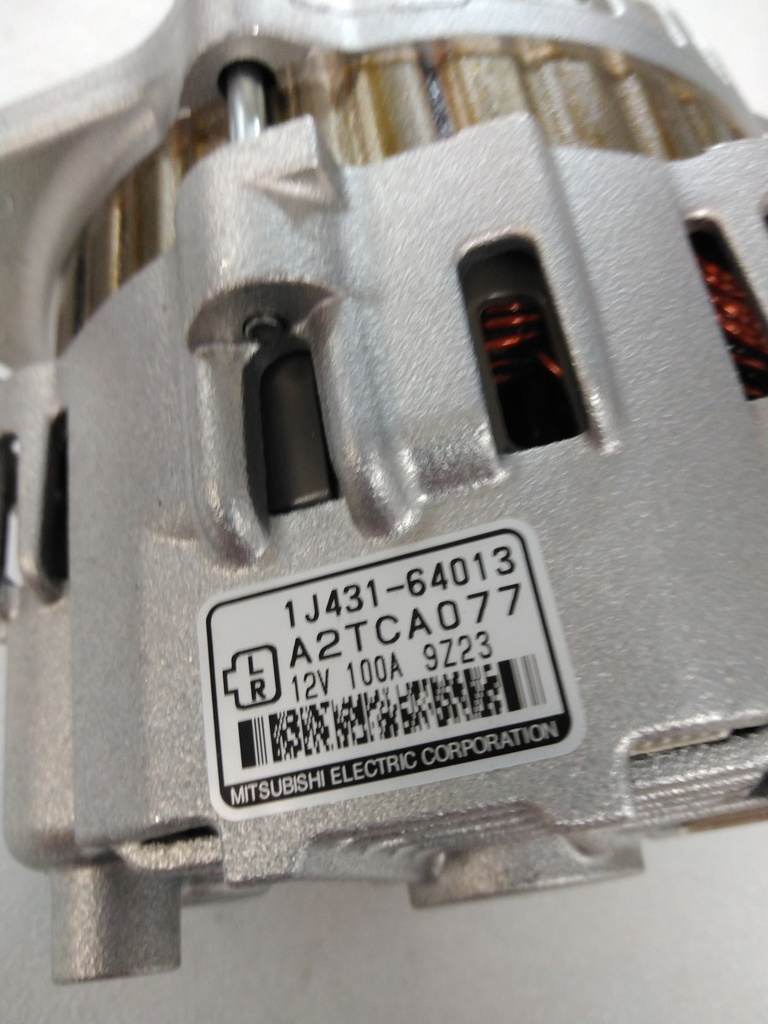 ALTERNATEUR 12V 100A