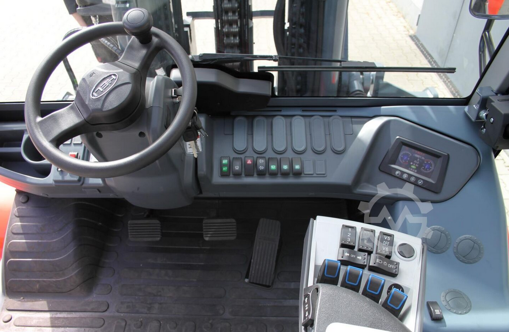 Temp - G3 18700lbs pneumatique diesel