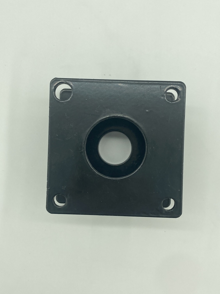 STEERING GEAR MOUNTING BRACKET