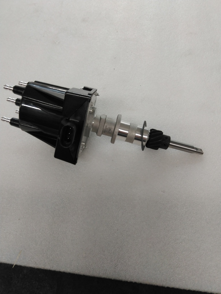 DISTRIBUTOR