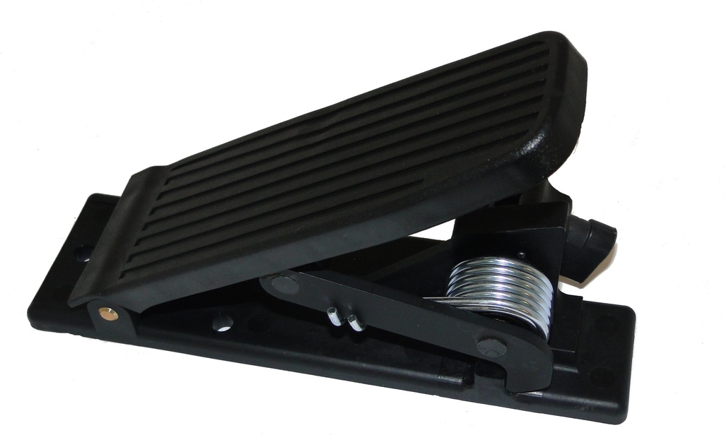 ACCELERATOR PEDAL