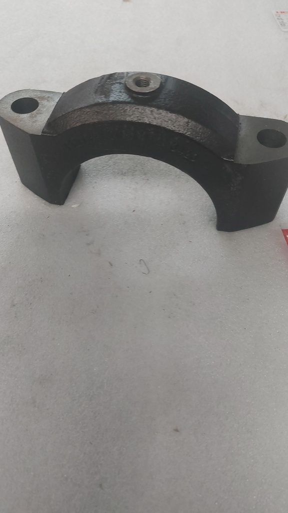 CAP MAST AND FRONT AXLE SUPPORT